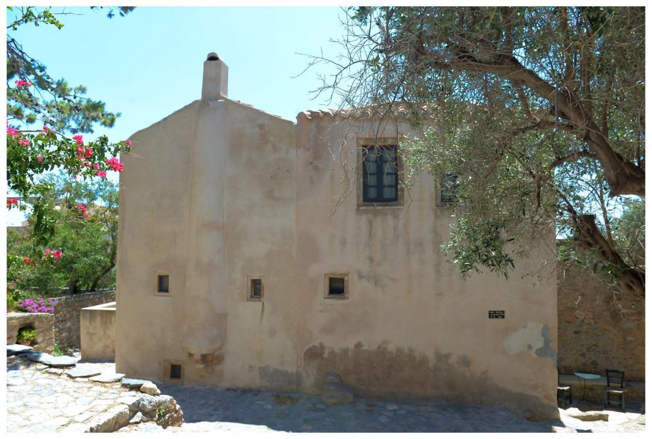 Nefeli Castle Stone House Inside The Fortress Monemvasia Luaran gambar